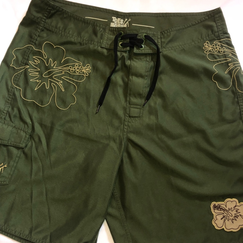 Toes on The Nose Board Shorts
